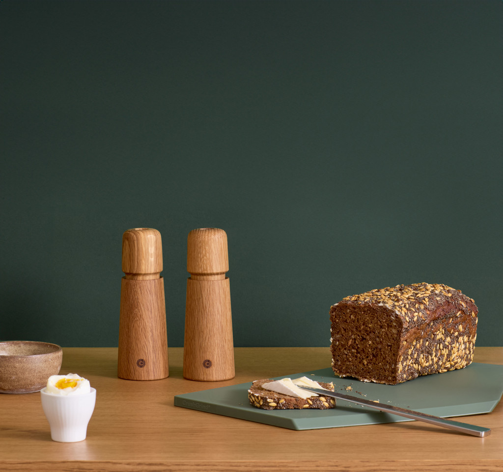 Stockholm / 2pcs. grinder set / Natural / 17cm / Oak