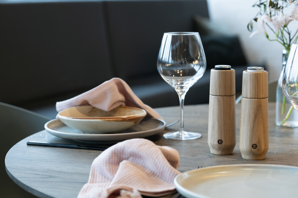 Champagne / 2pcs. grinder set / Natural 18cm