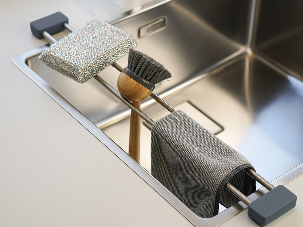 dripline_packshot_grau.jpg drip.line / Grey