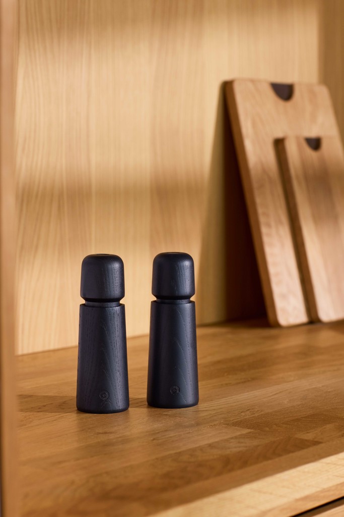 Stockholm / Grinder / Dark blue / 17cm