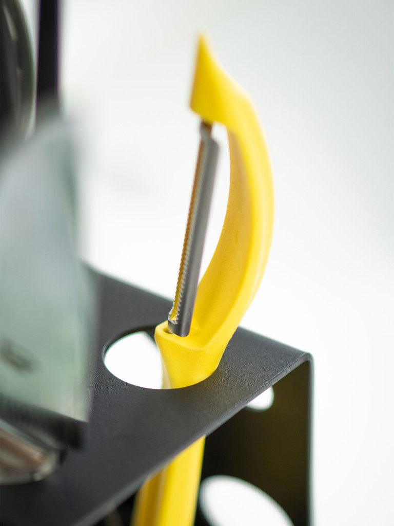 dricube_closeup-1.jpg dri.cube / black
