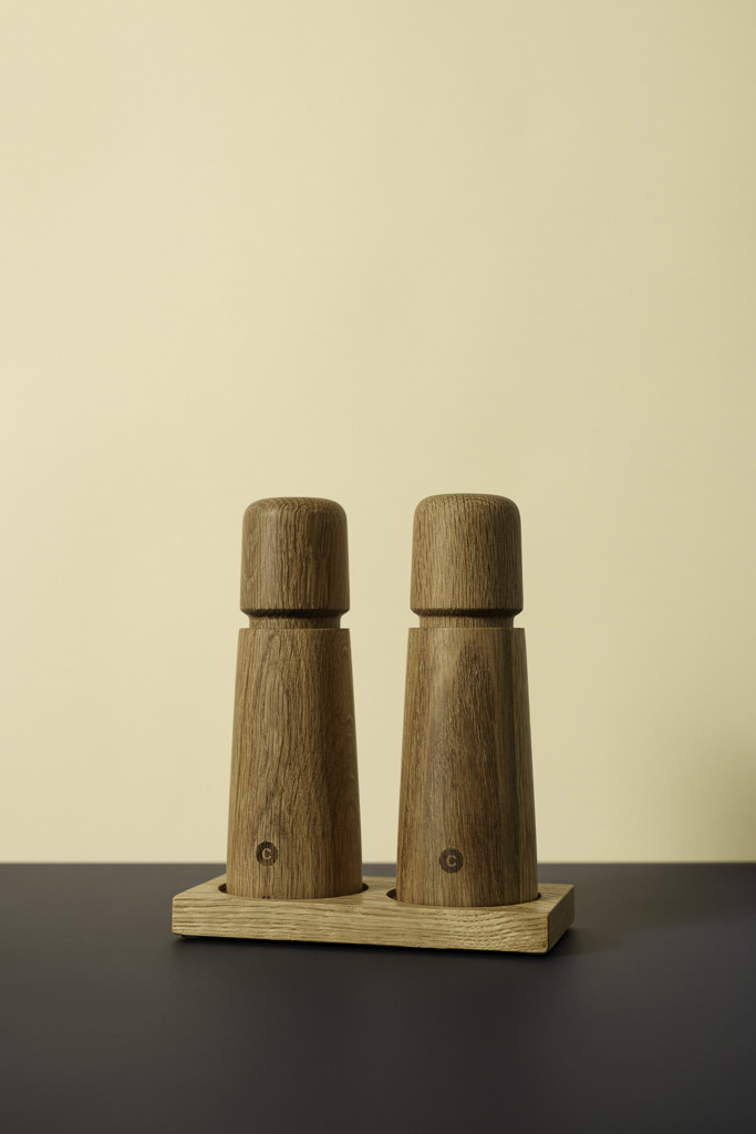 CrushGrind / Stockholm / Grinder / Natural / 17cm / FSC® Oak