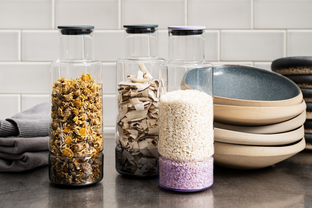 CrushGrind_Pitcher_Blueberry_Lavender_Cereal_Landscape.jpg CrushGrind / Billund / Pitcher / Lavender