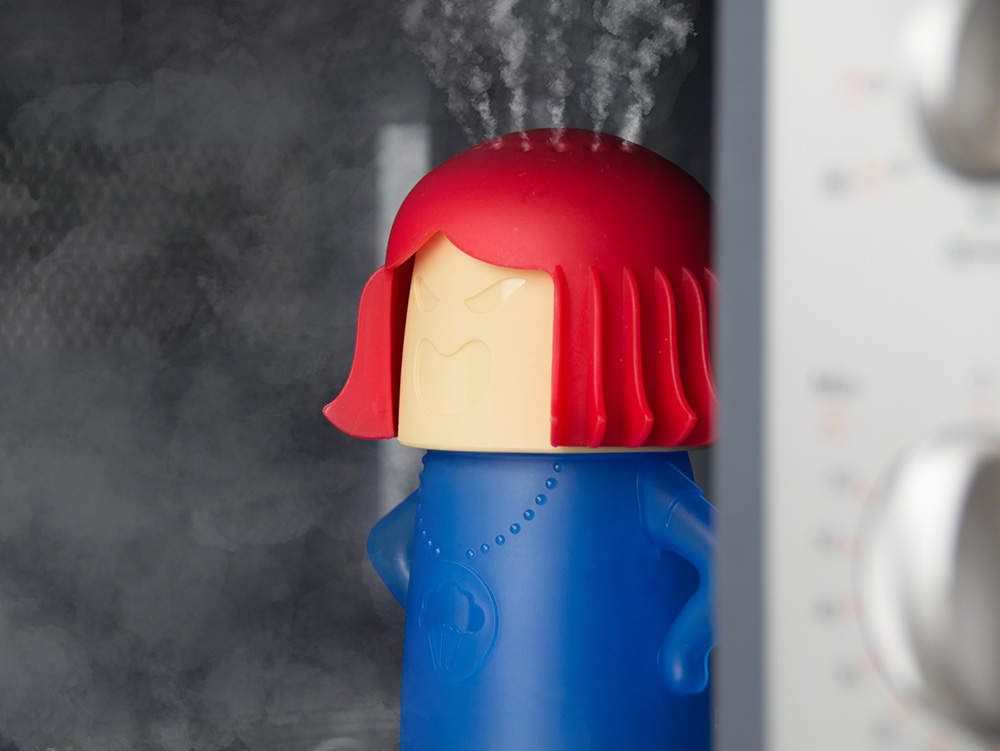Angry_Mama_Packshot_blau.jpg Angry Mama / Rot + Blau